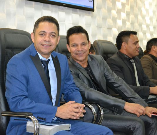 Daniel e Samuel fazem show em Goiatuba