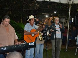 Radialista promove artistas de Goiatuba