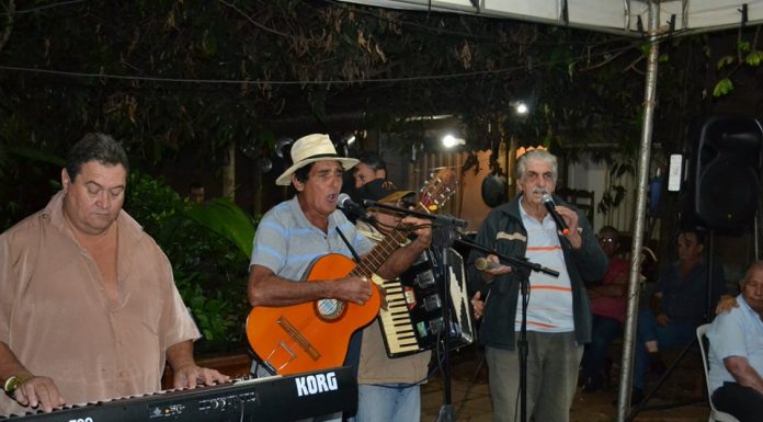 Radialista promove artistas de Goiatuba