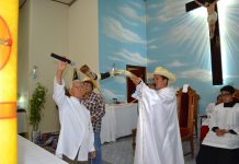 MISSA SERTANEJA ABRE A FESTA DA PADROEIRA EM CACHOEIRA DOURADA