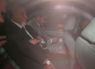 Temer se entrega à PF em São Paulo após nova ordem de prisão