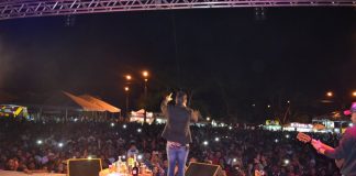 Show do Nando Moreno “Bombou”, em Vicentinópolis.
