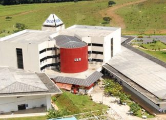 300 vagas para professores na U.E.G