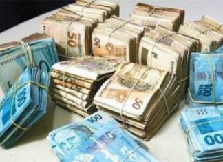 Vereadores de Goiatuba são obrigados a devolverem quase 100 mil reais, por receberem sem trabalhar.