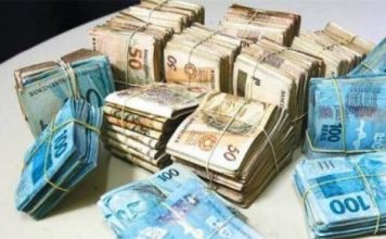 Vereadores de Goiatuba são obrigados a devolverem quase 100 mil reais, por receberem sem trabalhar.