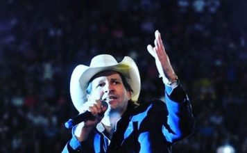 Morre a lenda do rodeio “Asa Branca”