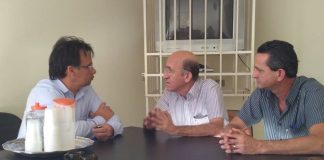 Amizade que gera benefícios à população