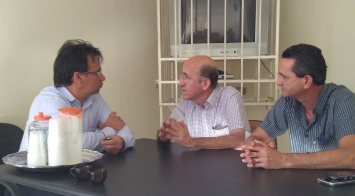 Amizade que gera benefícios à população