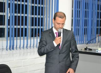 DESCONTENTES DO PSDB PODEM APOIAR GABRIEL FALEIROS PARA PREFEITO DE GOIATUBA