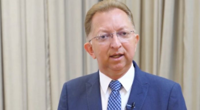 Justiça concede liminar que autoriza pastor a realizar cultos em Goiânia