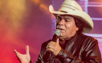 Morre o Cantor Parrerito, do Trio Parada Dura.