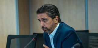 O novo ministro do Meio Ambiente é ligado a disputa de terra indígena, diz professor.