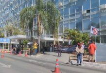 Bancários e funcionários dos Correios terão prioridade na vacinação contra a Covid, afirma ministro da Saúde