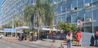 Bancários e funcionários dos Correios terão prioridade na vacinação contra a Covid, afirma ministro da Saúde