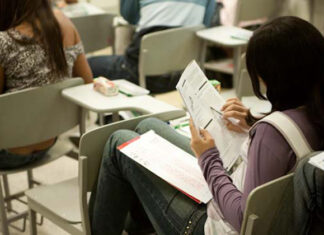 Quase 1 mil candidatos disputam 30 vagas de professores em Goiatuba e Marcianópolis.