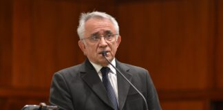 Deputado Álvaro Guimarães cria projeto de estadualização da Estrada Municipal GTB 001 de Goiatuba.