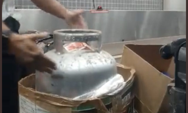 Pernambucana tenta despachar botijão de gás em voo para São Paulo