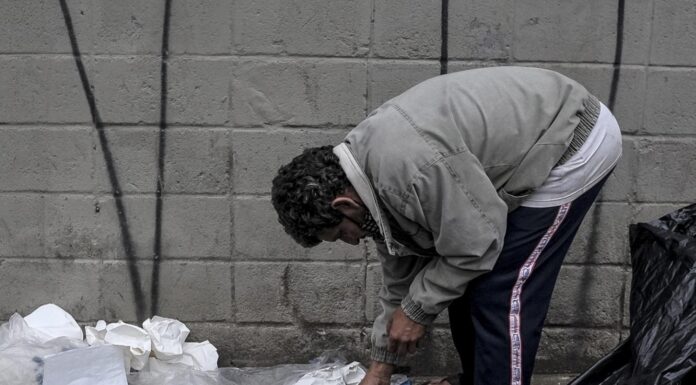 Pesquisa mostra o número de brasileiros com fome, dispara e atinge 33,1 milhões.
