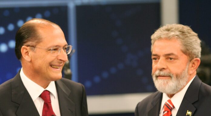 Caiado Tomará posse virtual, posse de Lula terá 60 shows e Bolsonaro sai do pais.