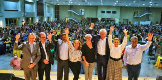 Governo de Goiás paga bônus por resultado para servidores da educação