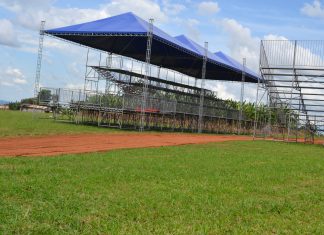 Avança a montagem de estrutura da Festa do Peão de Panamá e a Cavalgada será sexta-feira, dia 22 às 14 horas