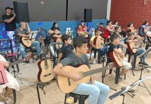 Alunos do Nart fazem apresentação em Goiatuba