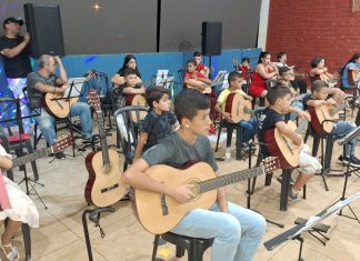 Alunos do Nart fazem apresentação em Goiatuba