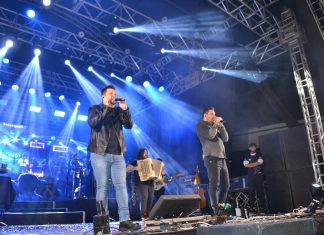 Show de Cleber e Cauan “bombou”, em Professor Jamil