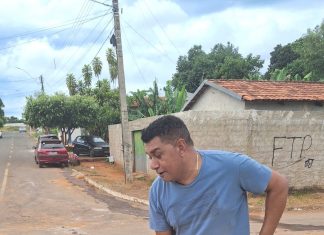 Prefeito de Marzagão Solimar Cardoso puxa o mutirão do ‘Calçadão’