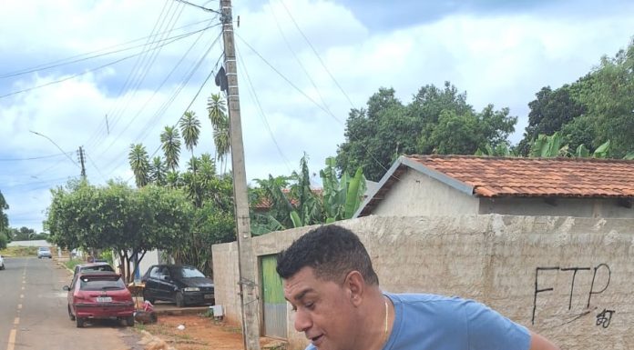 Prefeito de Marzagão Solimar Cardoso puxa o mutirão do ‘Calçadão’