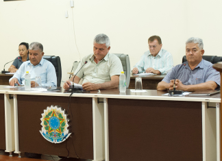 Câmara de Vicentinópolis aprova aumento aos servidores e doação de terreno para Casas Populares.