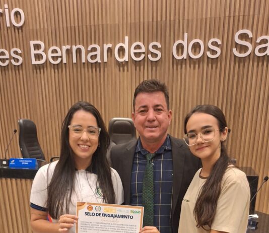 Câmara formaliza Selo de Certificado a estudantes de Goiatuba
